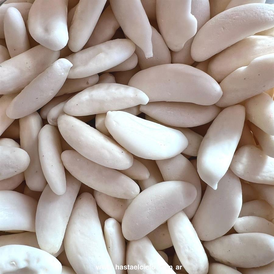 BANANITA DE AZUCAR BLANCO.