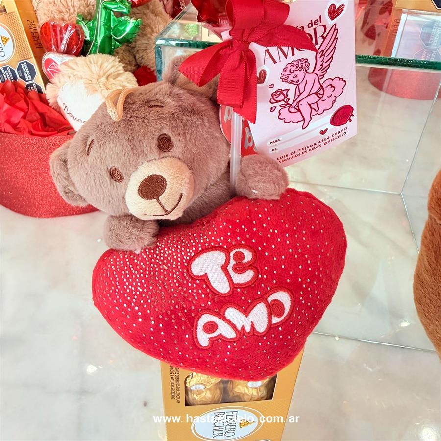 ARREGLO FERRERO OSO CORAZON TE AMO