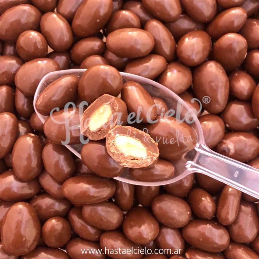 ALMENDRAS CON CHOCOLATE LECHE X 100GR